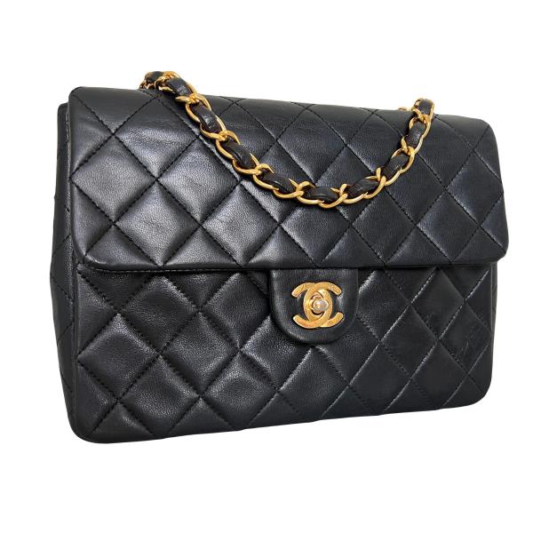 Vintage and Musthaves. Chanel 2.55 classic timeless mini crossbody