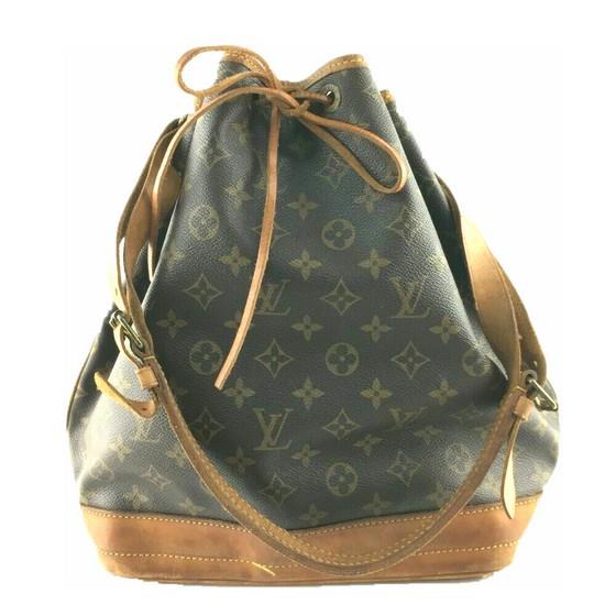 Vintage and Musthaves. Louis Vuitton NOE bag GM