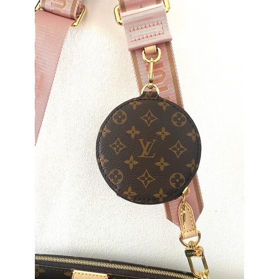 Vintage and Musthaves. Louis Vuitton Monogram M44840 Multi Pochette  Accessoires