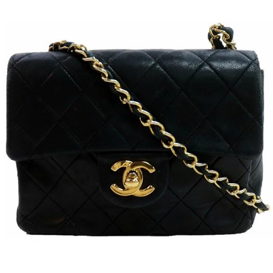 Vintage and Musthaves Chanel timeless 255 square classic mini bag