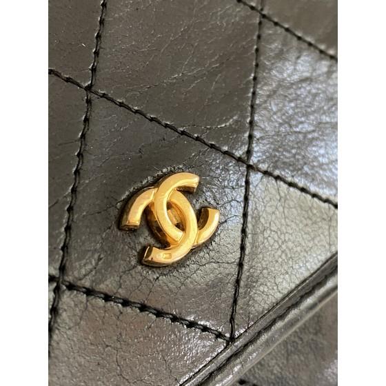 Vintage and Musthaves. Chanel timeless 2.55 square classic mini bag