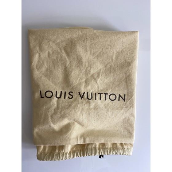 Vintage and Musthaves. Louis Vuitton Neverfull GM bag