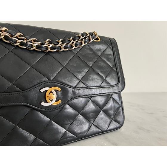 Vintage and Musthaves. [SALE: from € 2.399,-) Chanel black medium double  flap bag Paris limited edition