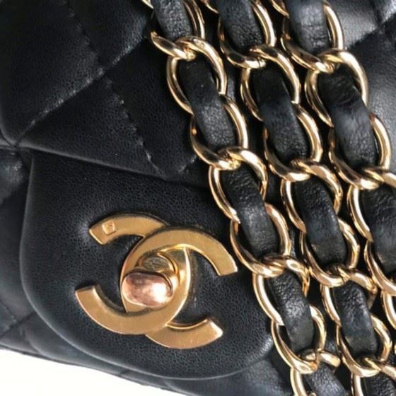 Picture of Chanel classic 2.55 timeless crossbody bag