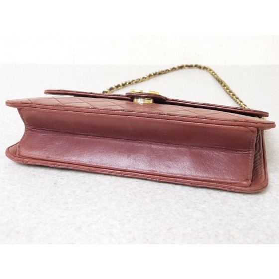 Vintage and Musthaves. Chanel classic timeless 2.55 burgundy red bag