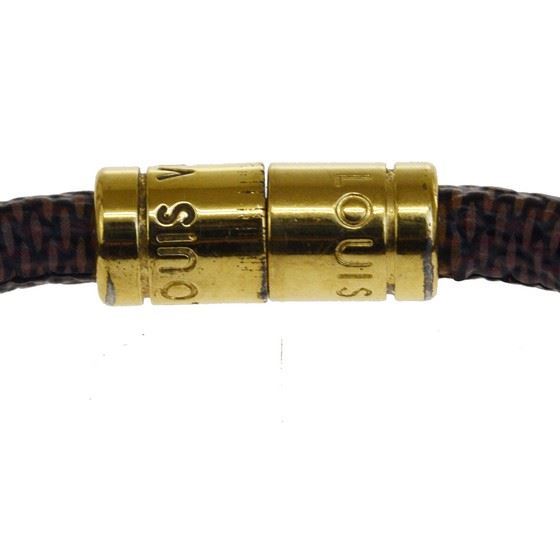 Vintage and Musthaves. Louis Vuitton keep it damier gold bracelet