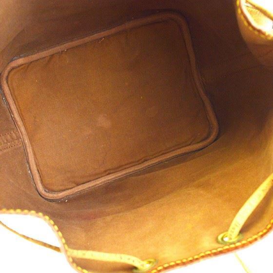 Picture of Louis Vuitton petit NOe bag