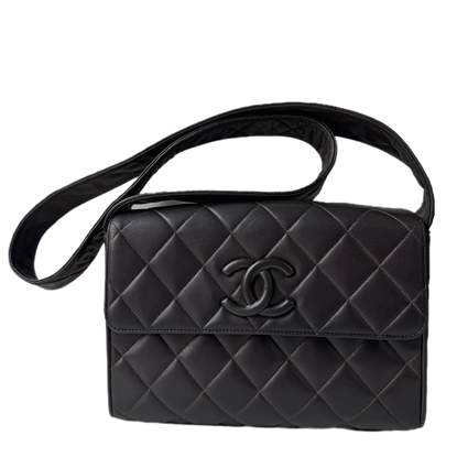 Image of Chanel matelasse shoulder bag VM221407